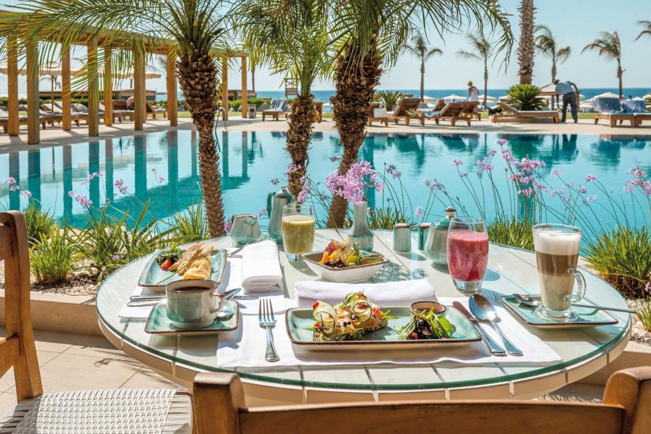 Hotel Mitsis Selection Alila à Faliraki Extérieur photo Poolside dining at the Four Seasons Hotel, Tel Aviv
